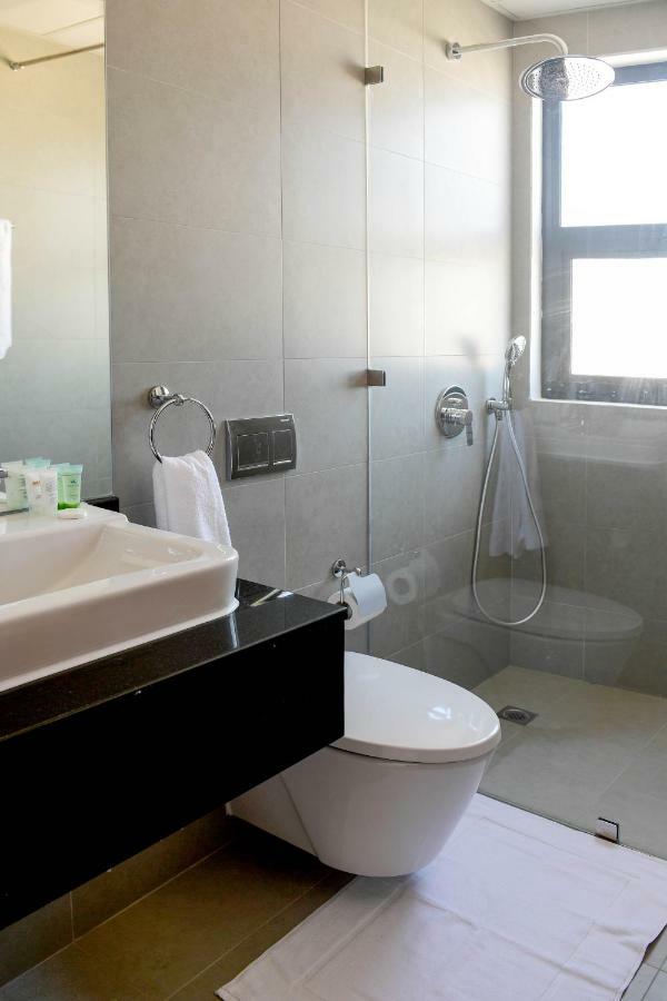 المنامة Noor Amwaj Hotel & Apartment المظهر الخارجي الصورة